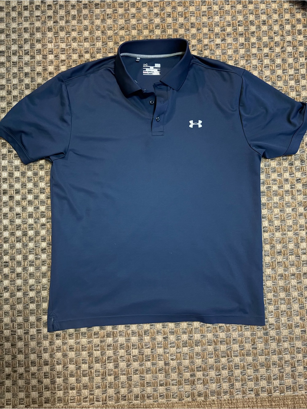Under Armour Mens Loose Fit Polo - large - bundle of two